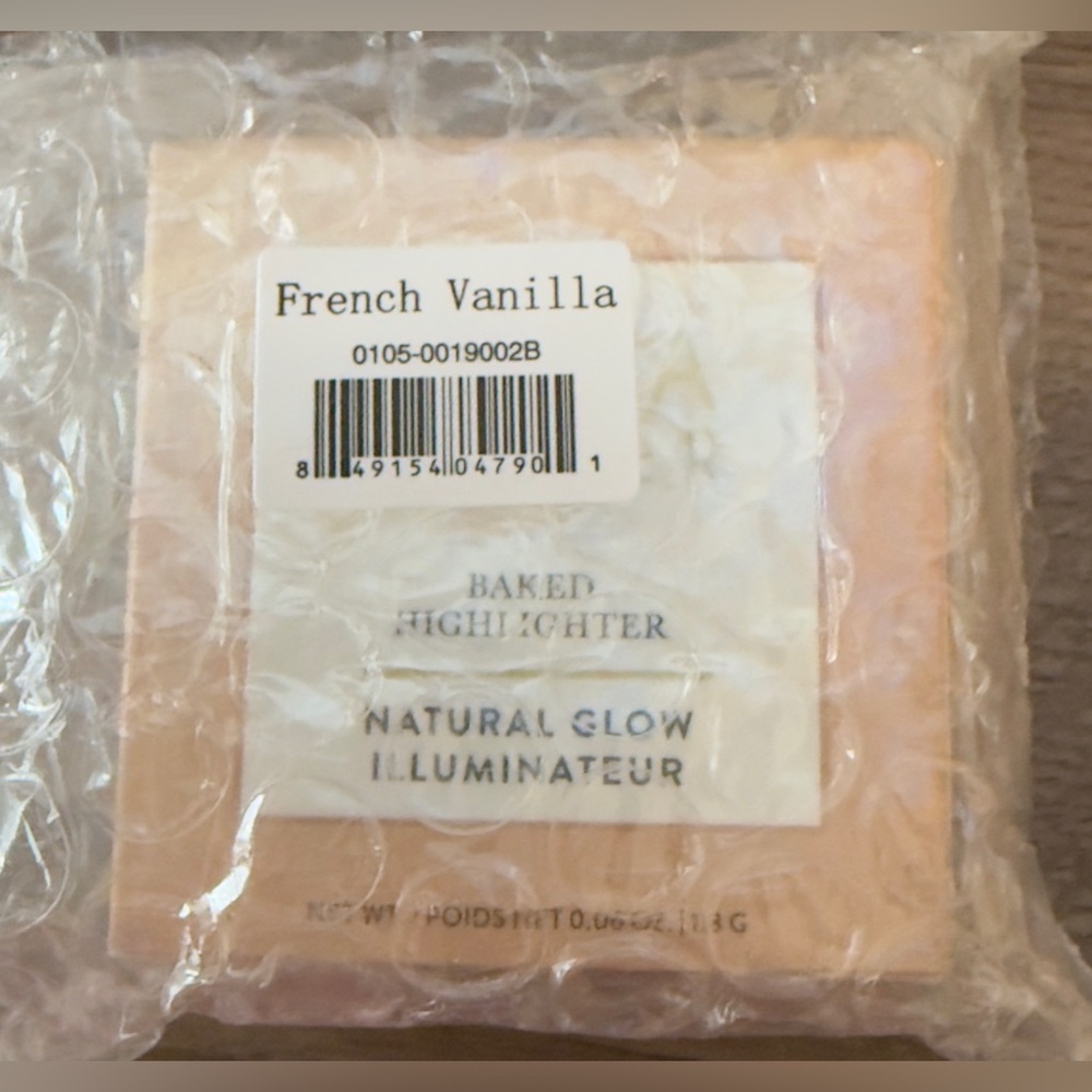 Laura Geller Baked Highlighter in French Vanilla